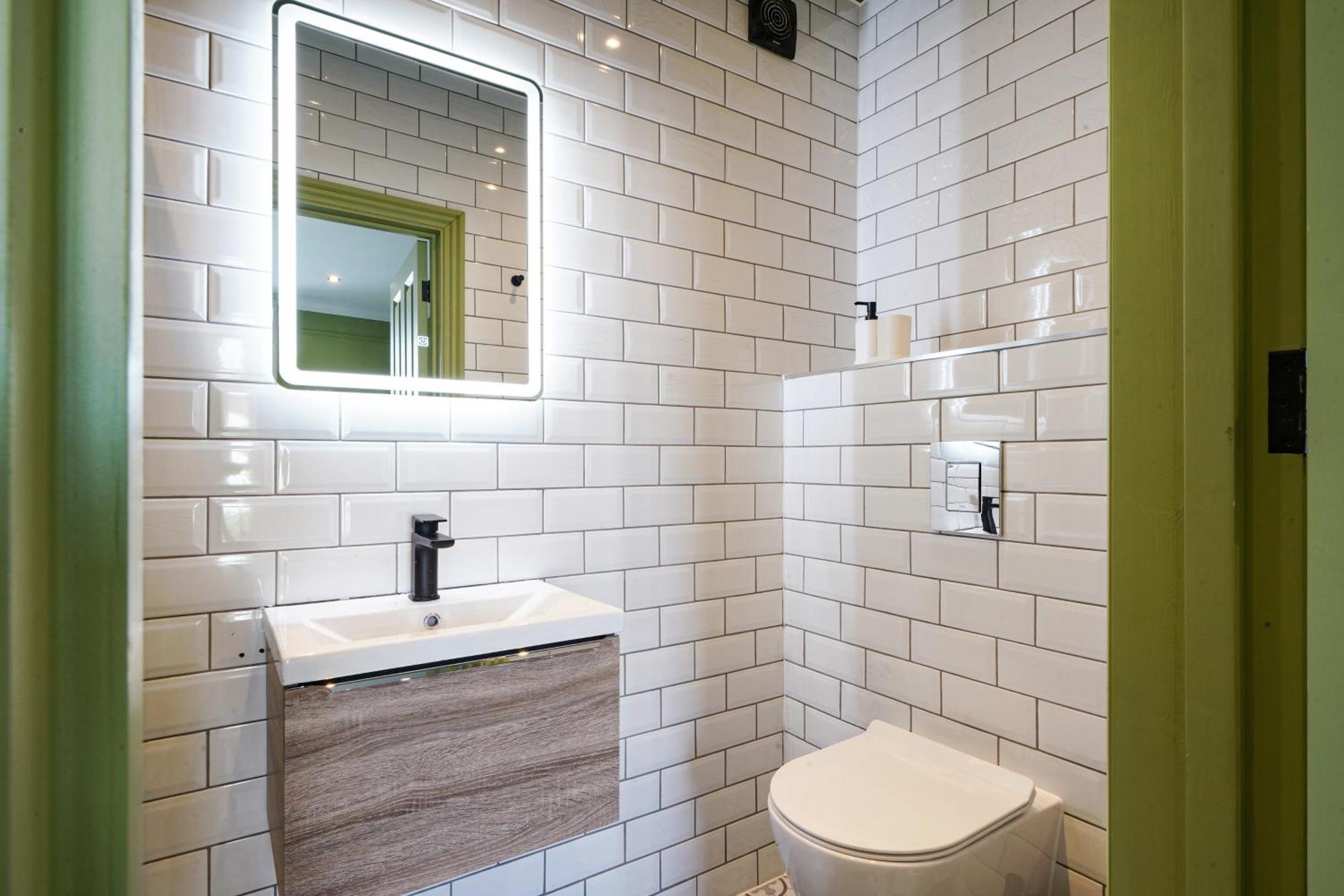Appartamento The Balham Hideout - Trendy 2bdr Flat Londra